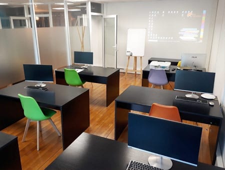 Salle de formation informatique à Sophia Antipolis